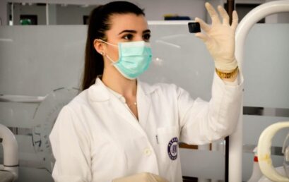 How Long Does It Take to Become A Dental Assistant at An Accredited School?