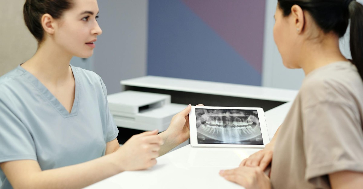 The Evolving Role of Dental Assistants: Emerging Trends and Specialisations