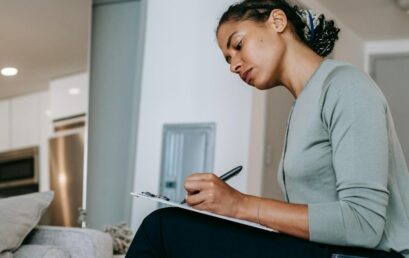 The Complete Guide to Becoming a Dental Assistant: Career Path, Salary & Skills