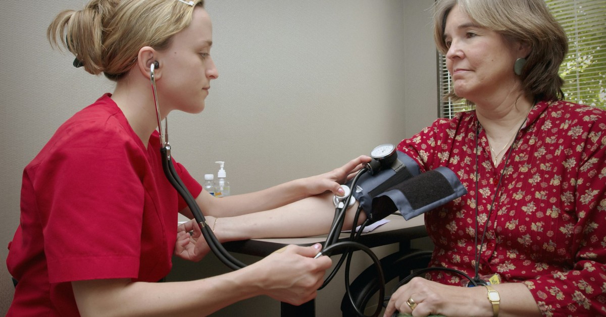 What Essential Skills Will You Learn in Medical Assistant School?
